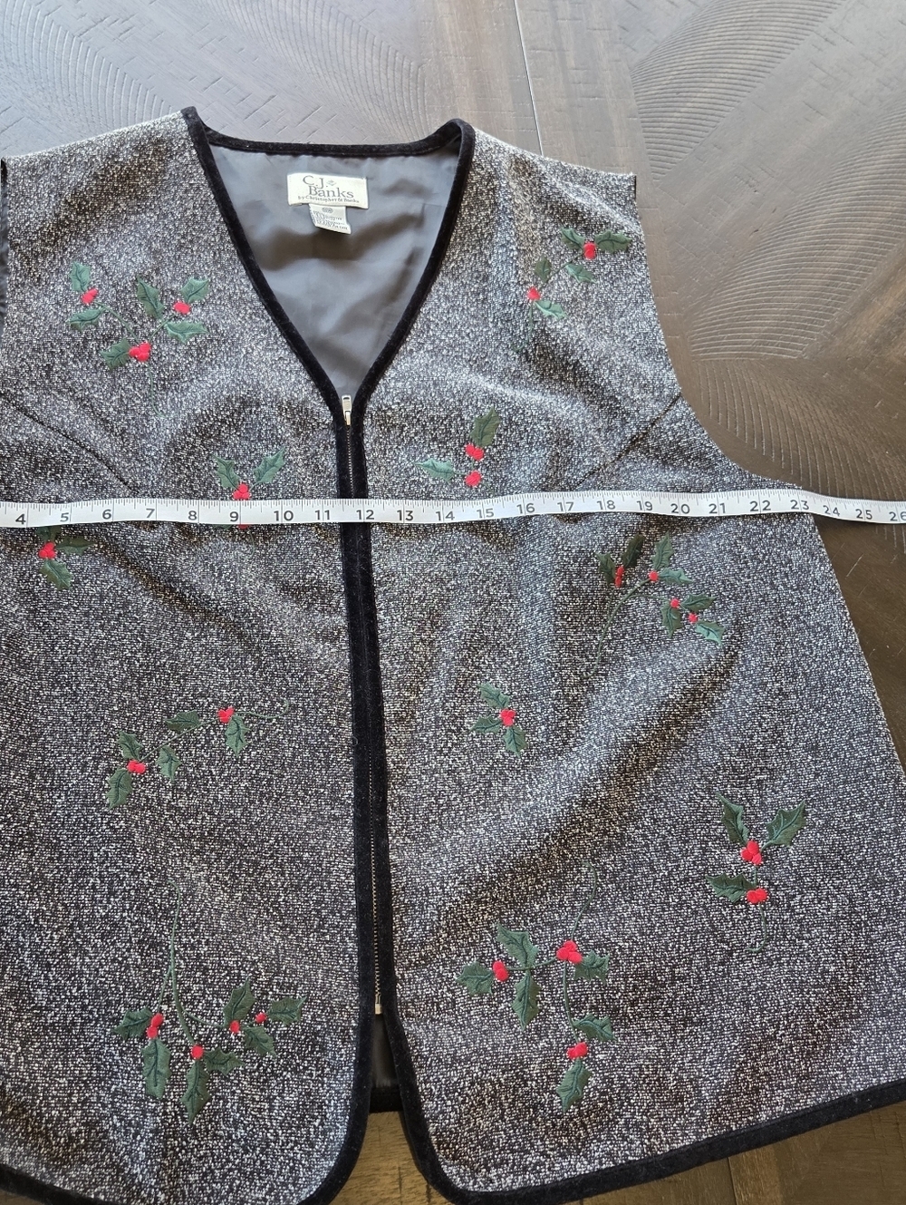C.J. Banks Holly Berry Embroidered Holiday Vest Plus Size 18W Black Silver Zip - Picture 10 of 12